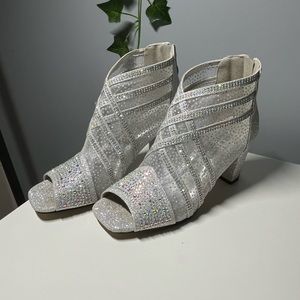 hinestone high heels (size 6) ( brand Valenti Franco)